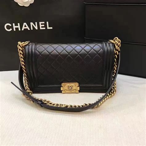 chanel boy bag old medium price euro|Chanel le boy bag yupoo.